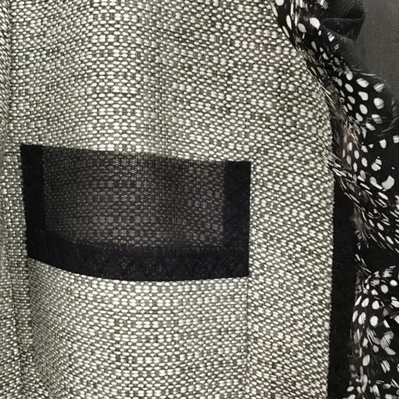 ETCETERA Collection Women’s Feathered & Mesh Trim Blazer - Picture 4 of 9